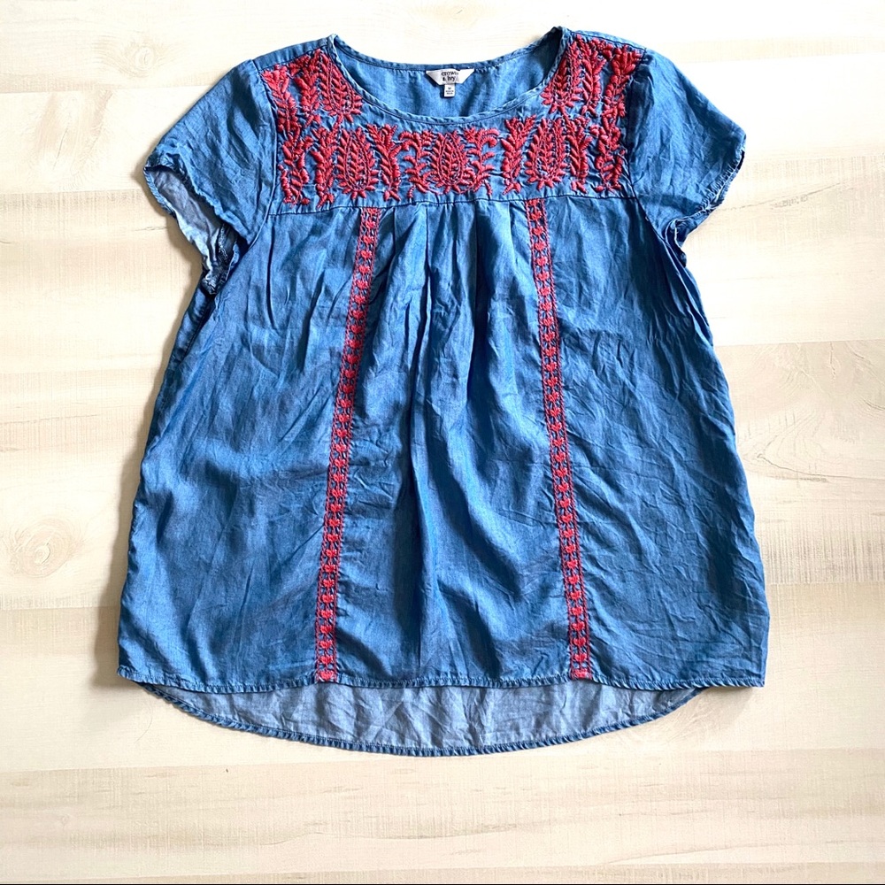 Crown&Ivy Chambray Embroidered Crew Neck Top